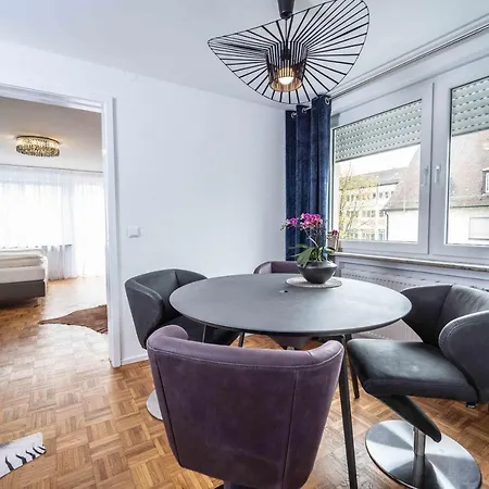 Apartament Fn L 5 Klimatisiert Mit Balkon Und Kueche