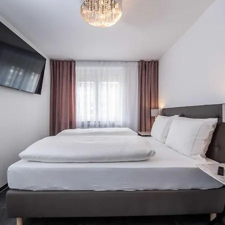 Apartament Fn L 5 Klimatisiert Mit Balkon Und Kueche *