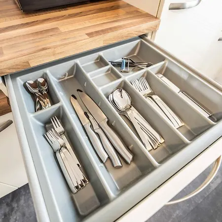 アパート Fn L 5 Klimatisiert Mit Balkon Und Kueche *